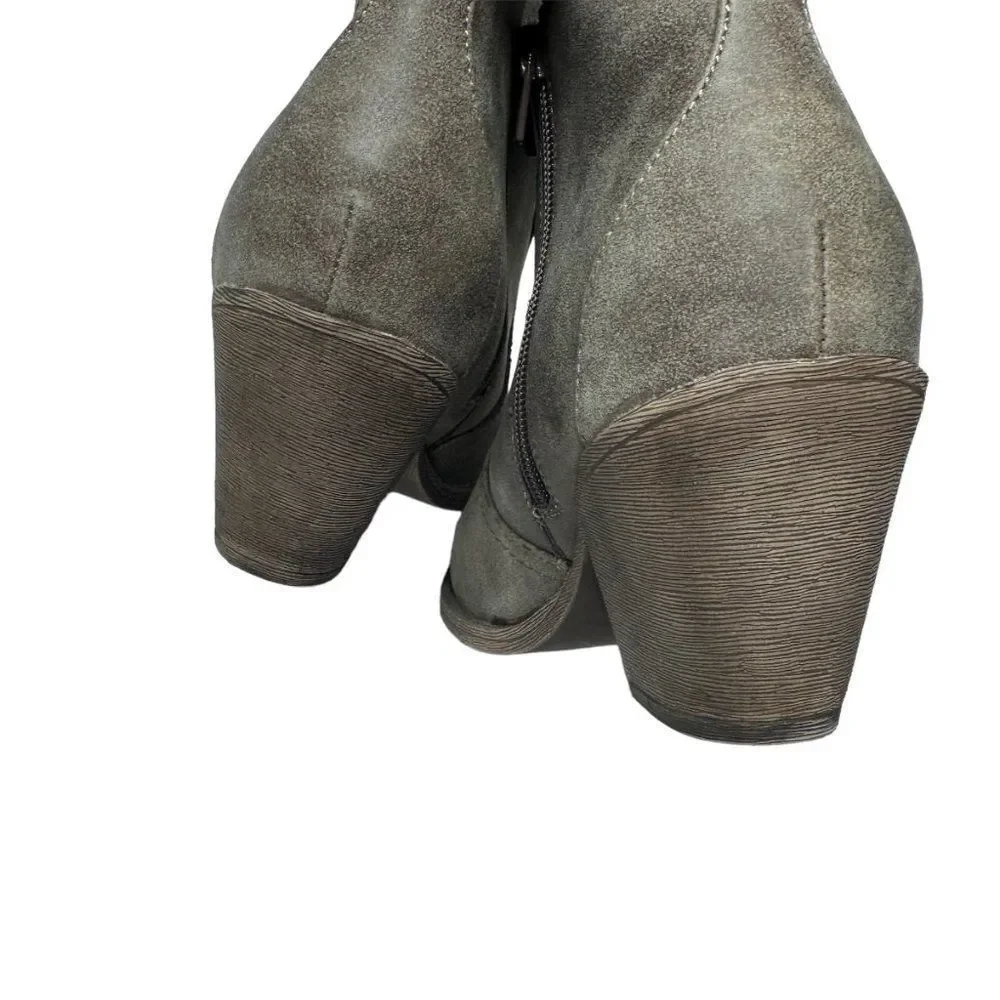 BKE Farrah 8.5 grey western bootie boot